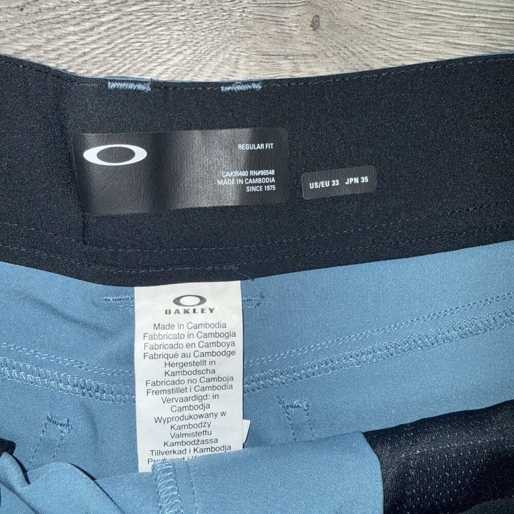 Oakley Mens Hybrid Shorts 5 Pockets Size 33 Regular Fit 9” Inseam - Picture 4 of 5